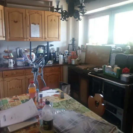 Δωμάτια σε οικογενειακή κατοικία Casa Pineta