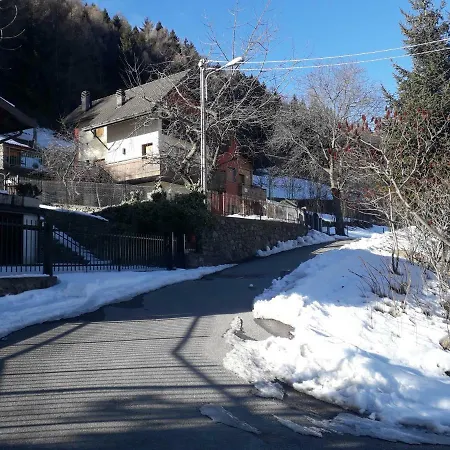 Casa Pineta Ubytování v soukromí Malonno